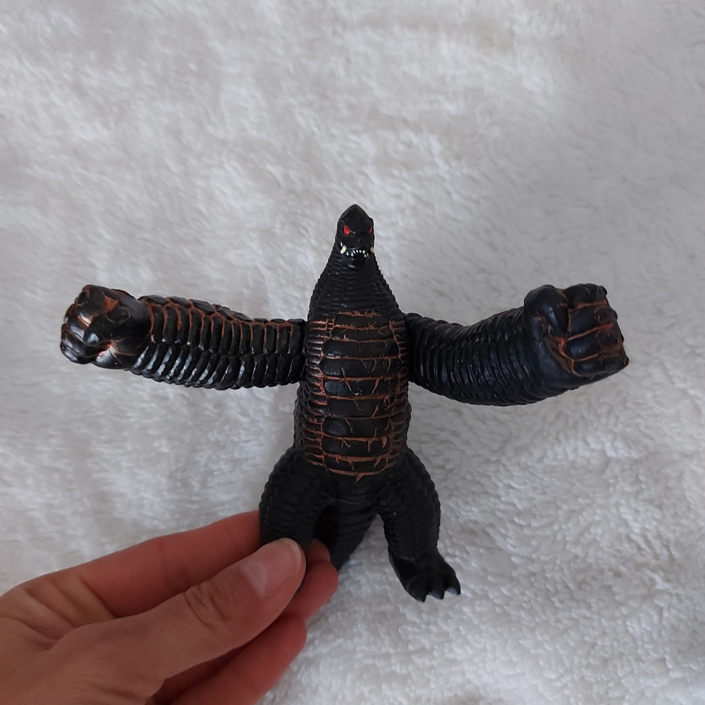 Bandai Ultraman Kaiju Ultra Monster 500